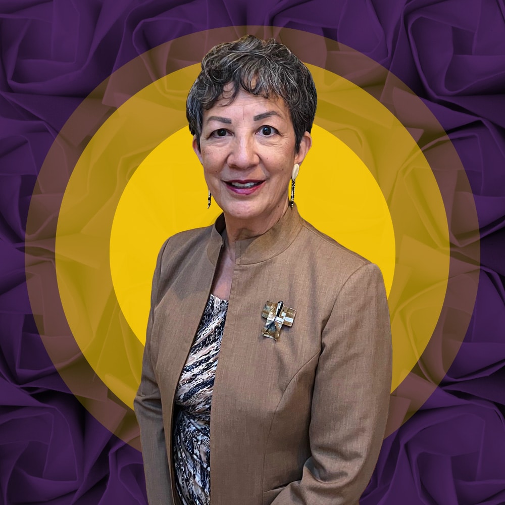 speaker headshot with a design element of yellow circles on a purple background behind her